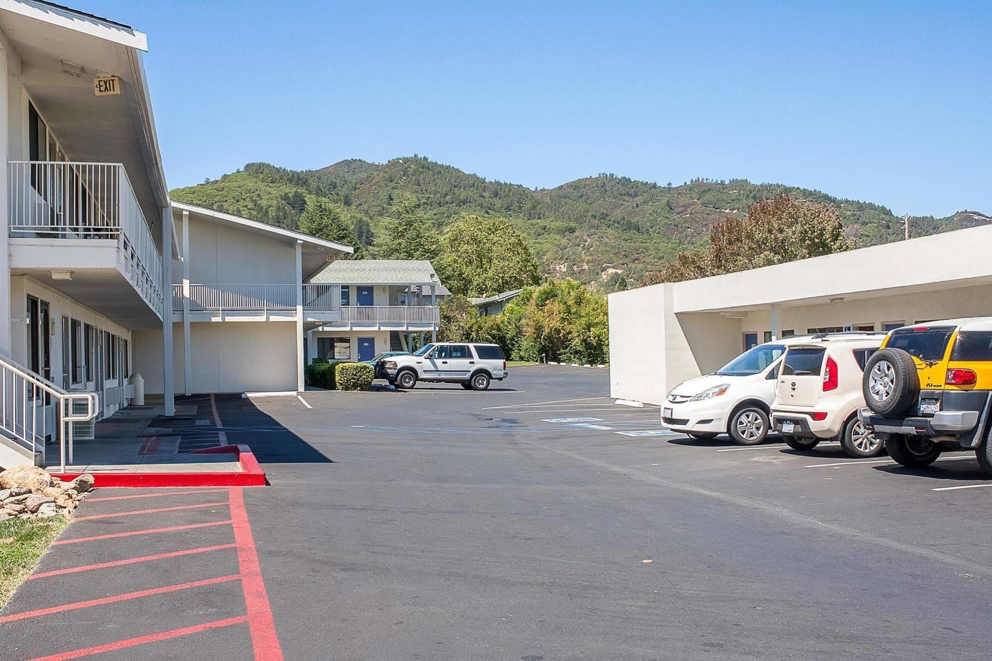 Motel 6-Ukiah, Ca Exteriér fotografie